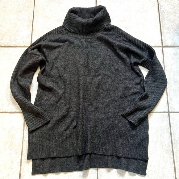 Cable & Gauge Charcoal Gray Cowl Neck Sweater - Picture 12 of 15